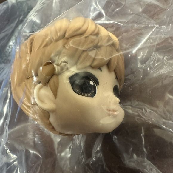 Q Posket TinyTAN Dynamite Jin Bandai Spirits Open Box, Figure Sealed New Inside - Picture 16 of 16